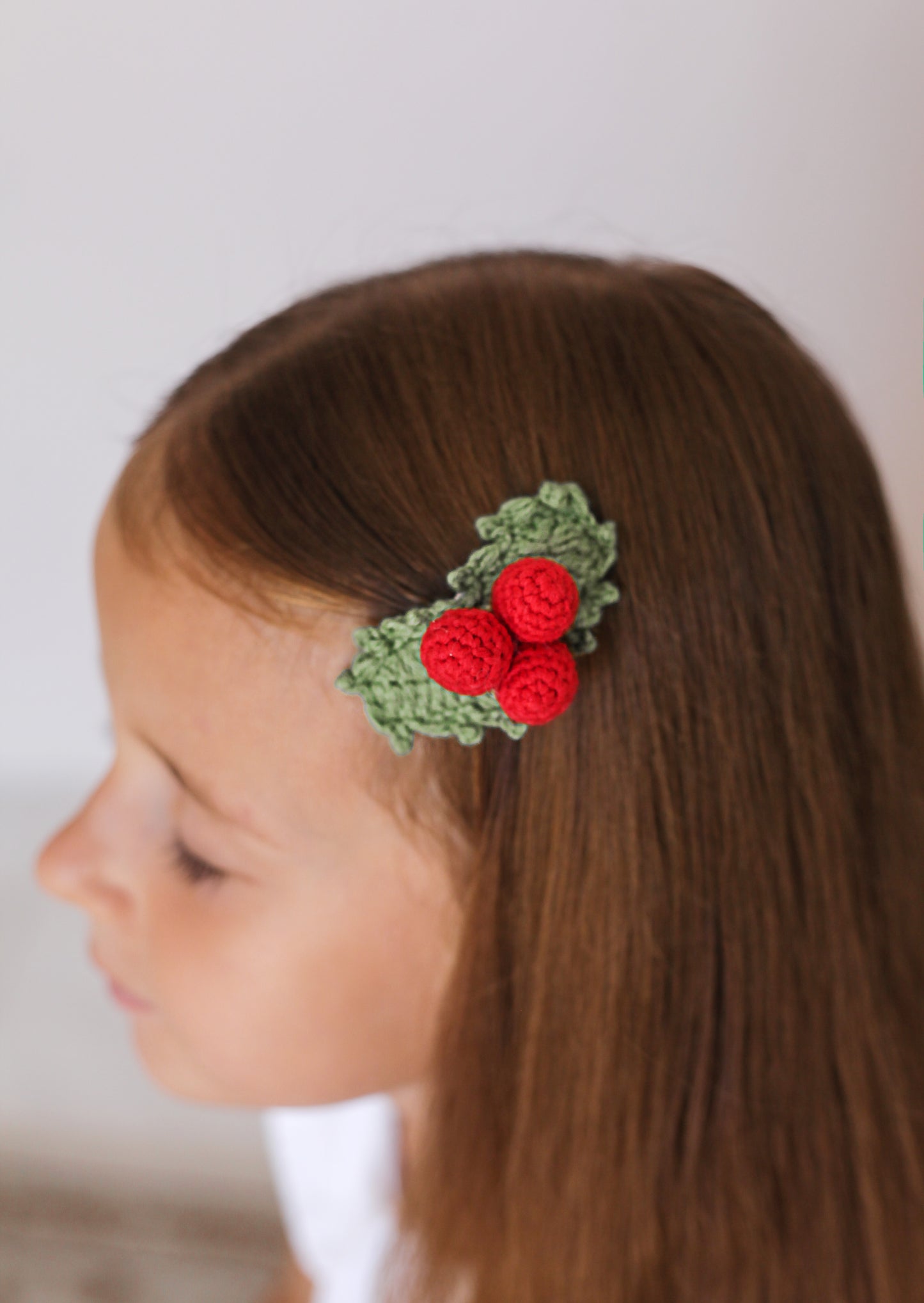 Christmas Crochet Trim Snap Hair Clips, Hair barrettes for kids