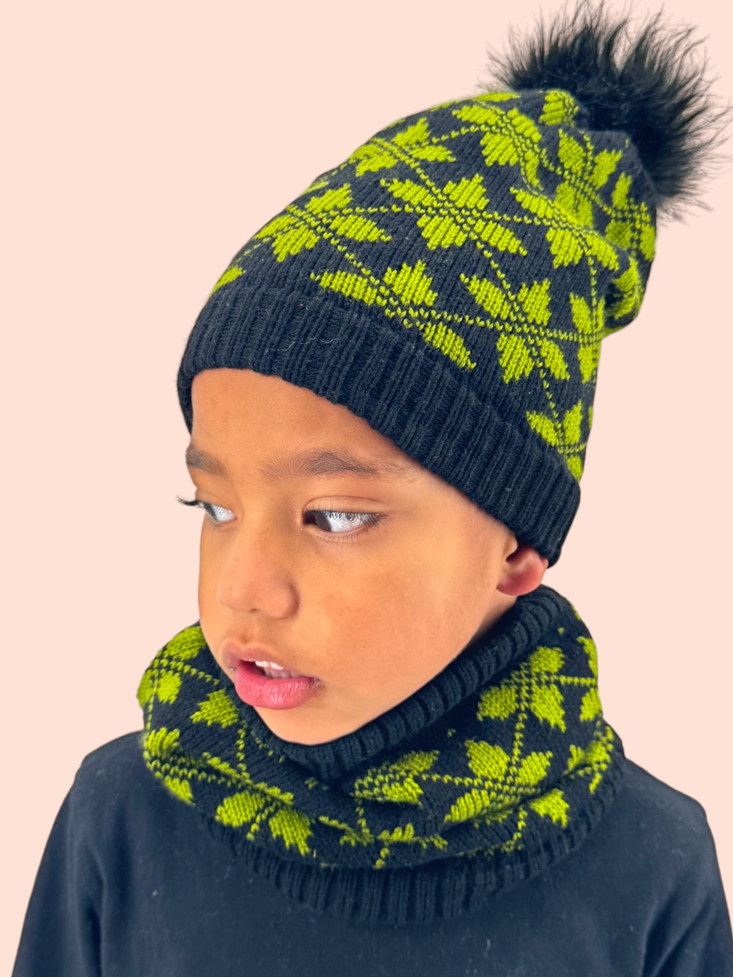 Kids knit hat and cowel set