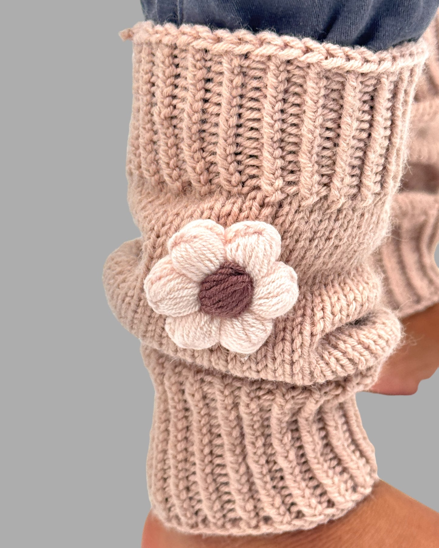 Cute Crochet Daisy Flower Leg Warmers - Birthday Gift for Girls: Granddaughter, Daughter, Niece. Perfect for Stocking Stuffers, Baby Showers