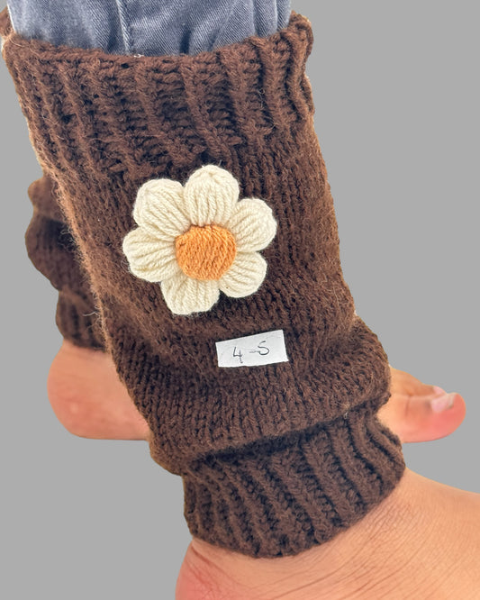 Cute Crochet Daisy Flower Leg Warmers - Birthday Gift for Girls: Granddaughter, Daughter, Niece. Perfect for Stocking Stuffers, Baby Showers